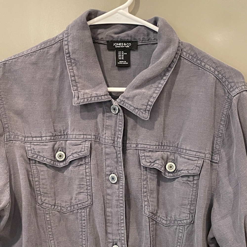 Jones & Co Jones New York Gray Trucker Jacket Womens XL Button Front Lightweight